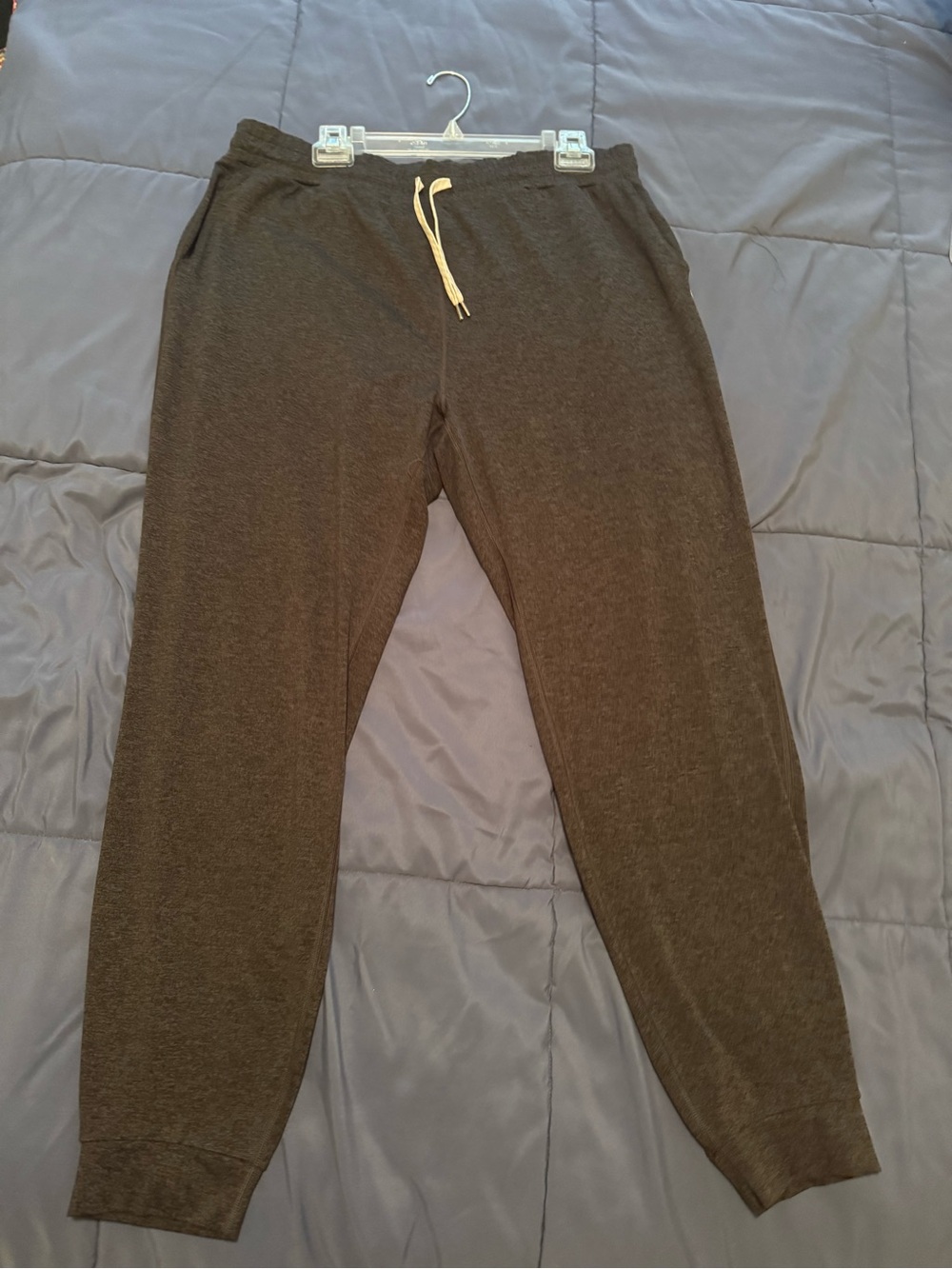 Vuori grey Heather Jogger  long